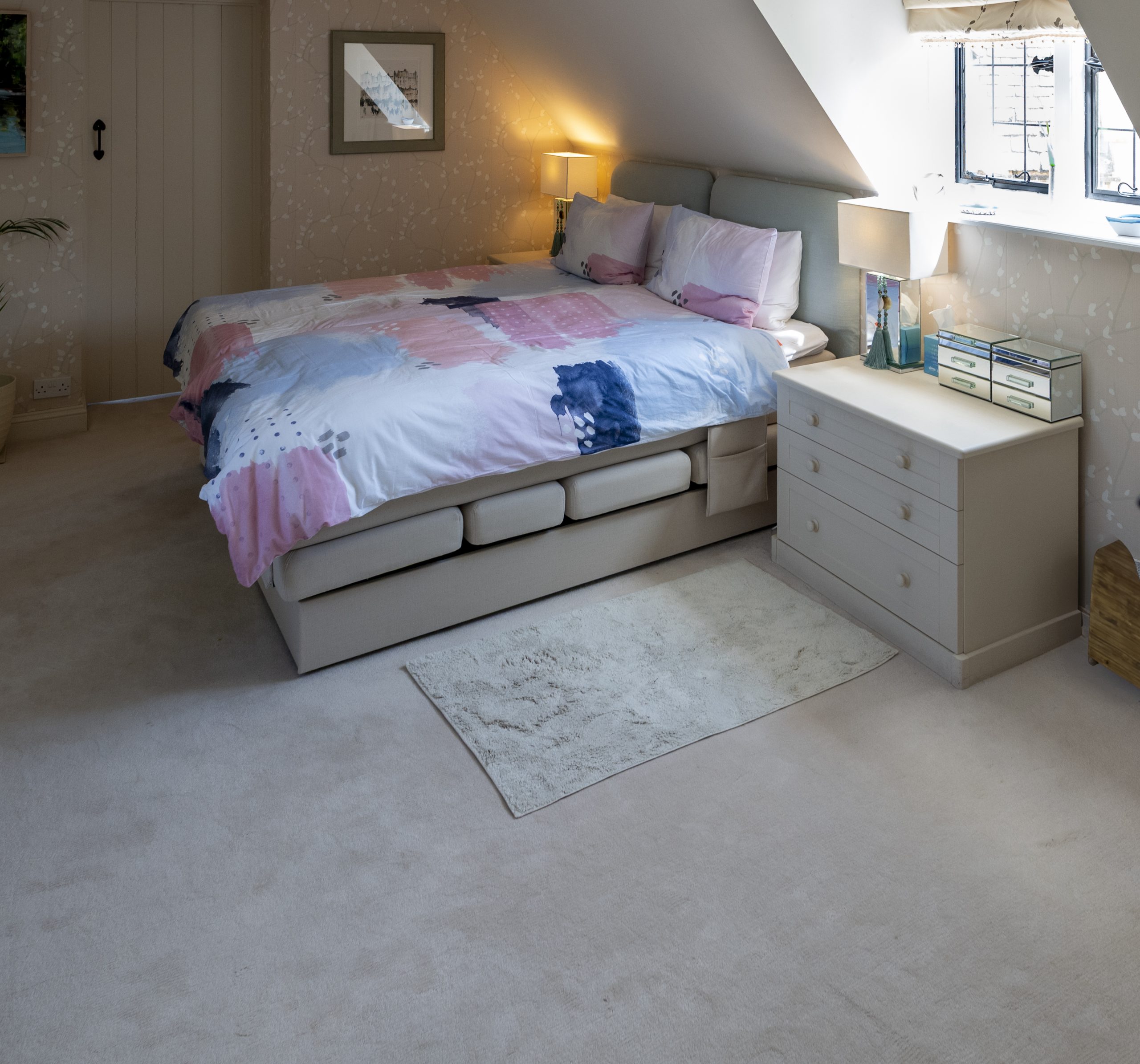 L1000415Laurels interiors